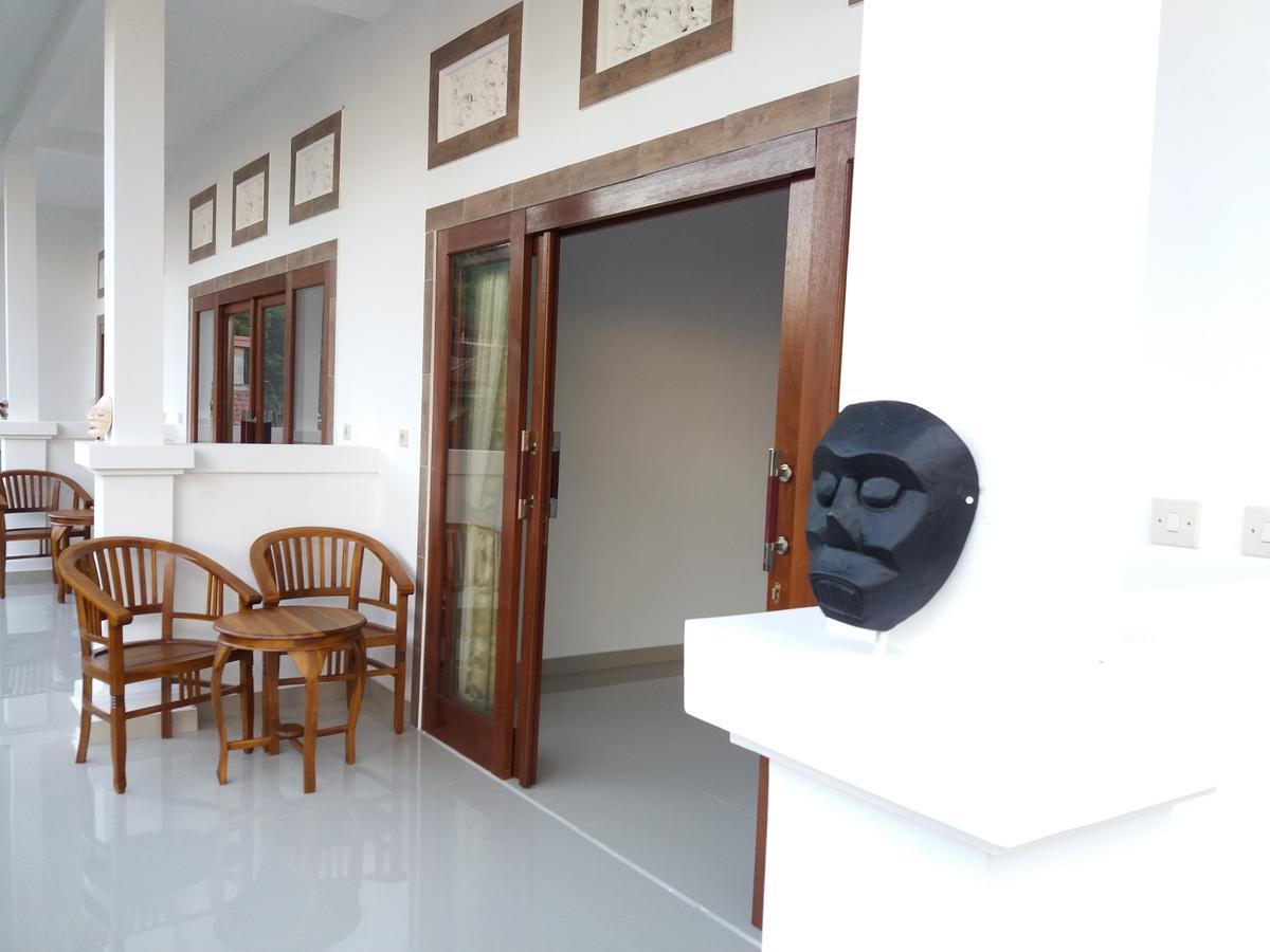 Warung Jemeluk & Home Stay آميدْ المظهر الخارجي الصورة