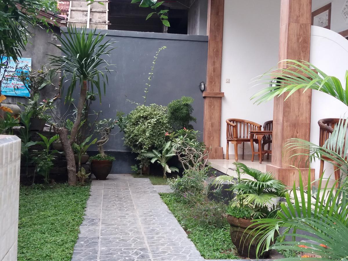 Warung Jemeluk & Home Stay آميدْ المظهر الخارجي الصورة