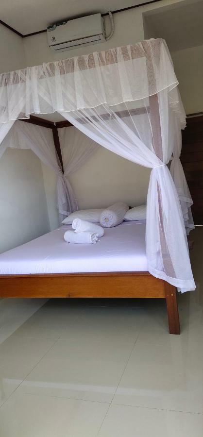 Warung Jemeluk & Home Stay آميدْ المظهر الخارجي الصورة